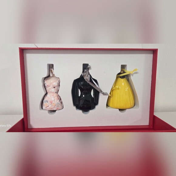 Givenchy 2025 CHRISTMAS ORNAMENTS. VIP RARE - Picture 4 of 10